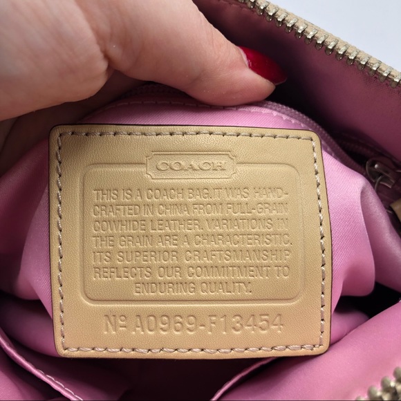 Coach Legacy Leather Clutch Bag F13454 Beige with Pink Lining & Chain Strap - Picture 7 of 7